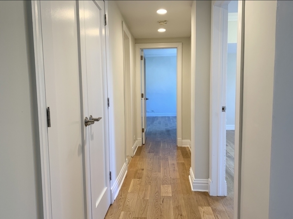 360 East 65th Street - Photo 3