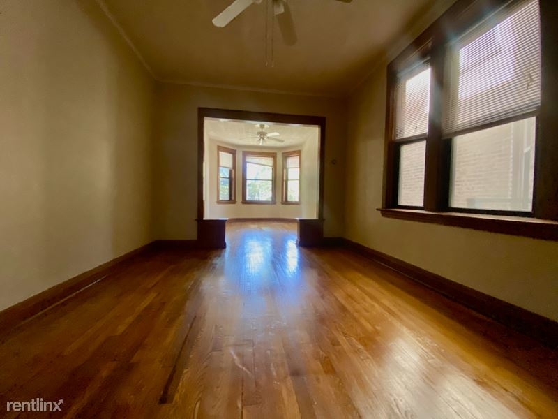 1821 W Patterson Ave - Photo 1