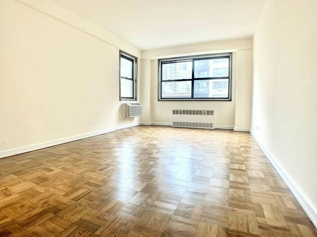 420 East 79th Street - Photo 1