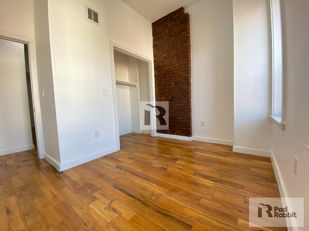 1299 Putnam Avenue - Photo 5