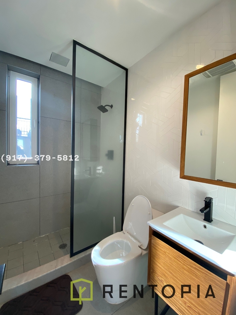 108 Havemeyer Street - Photo 4