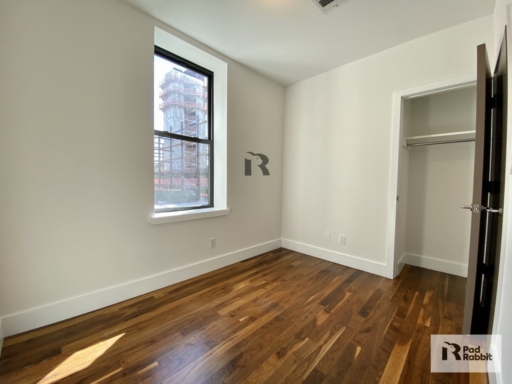 1148 Union Street - Photo 5