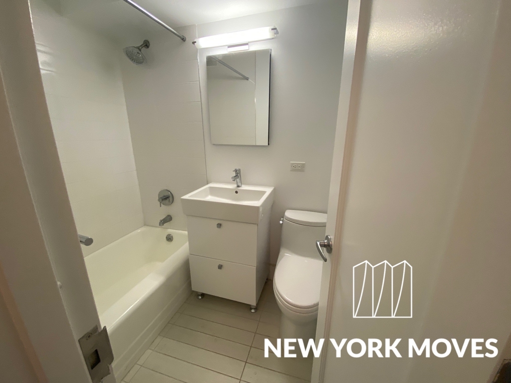 141 East 33rd Street - Photo 7