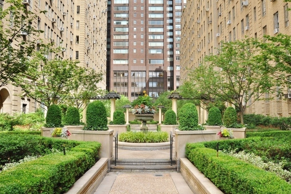 340 West 57th Street - Photo 9