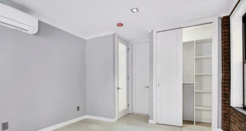 213 East 26th Street - Photo 12