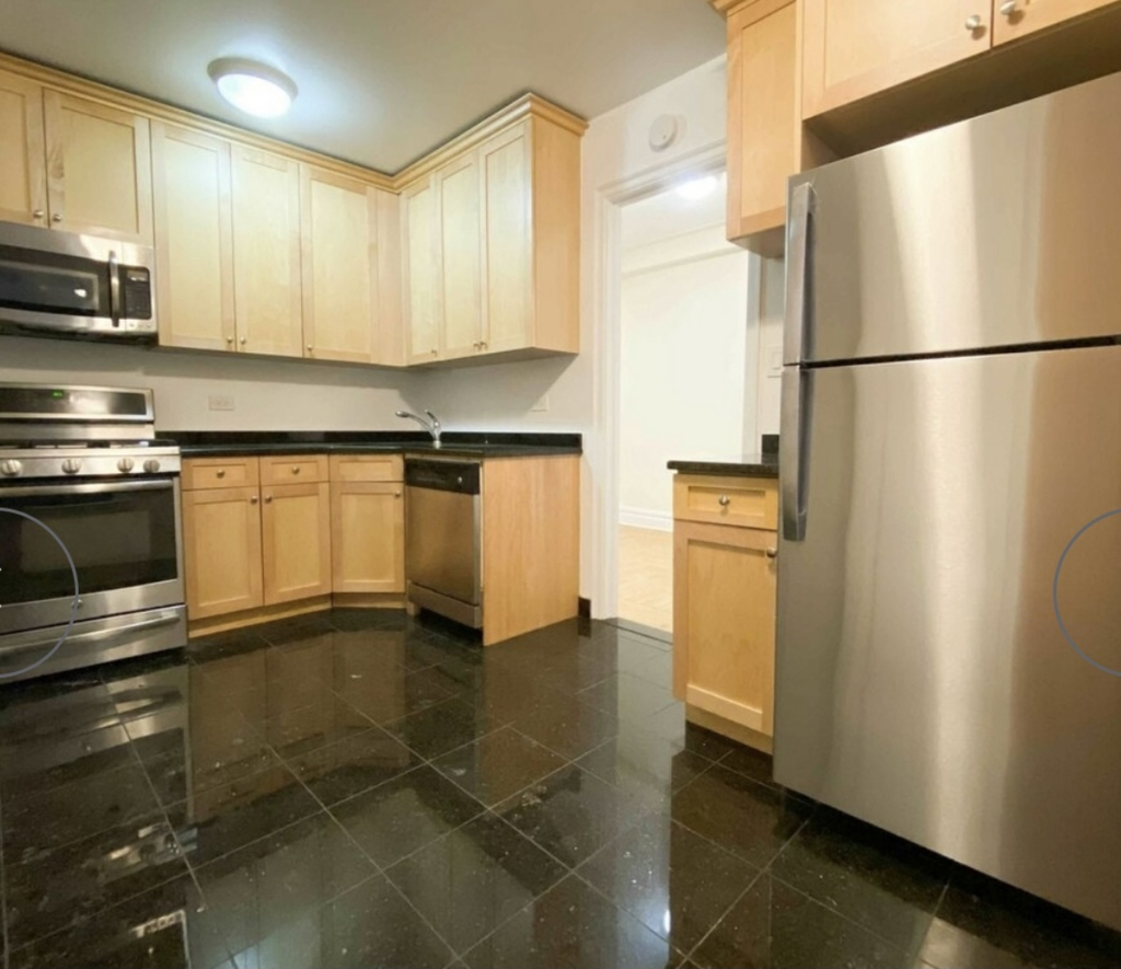 147 West 79th Street - Photo 3