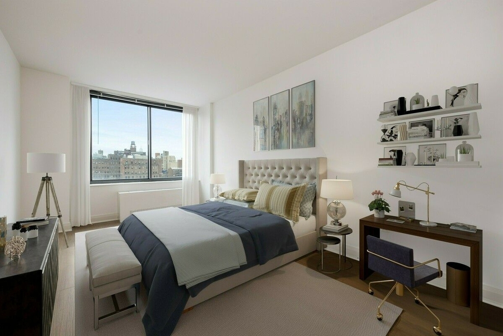 222 East 34th Street - Photo 2