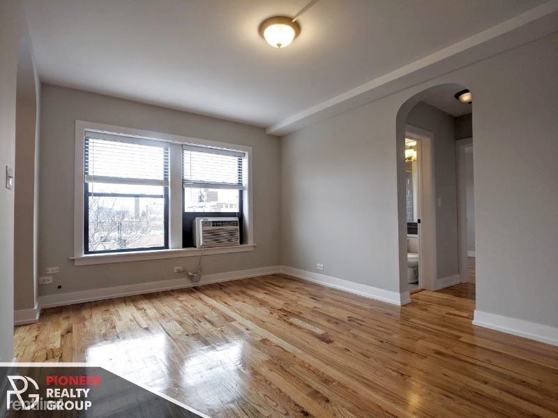 550 W Arlington Pl 206 - Photo 2