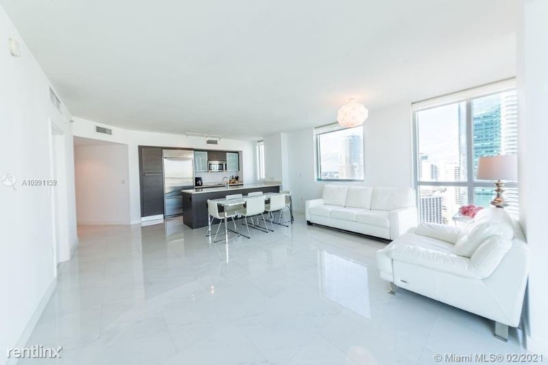 500 Brickell Ave - Photo 14