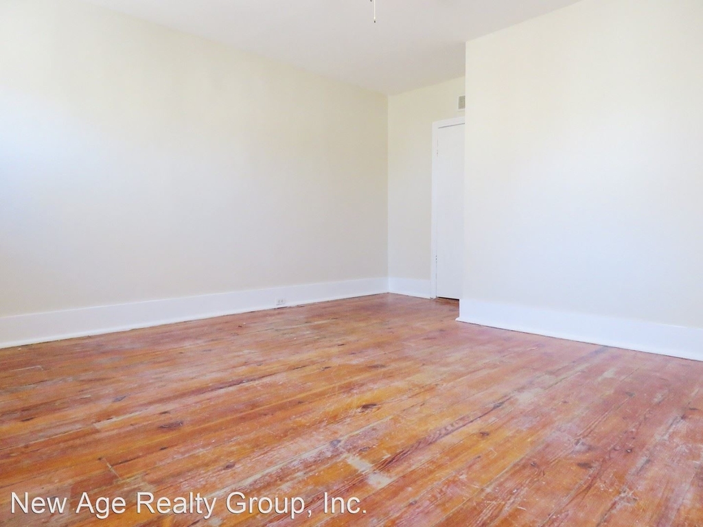 3628 Powelton Avenue - Photo 2