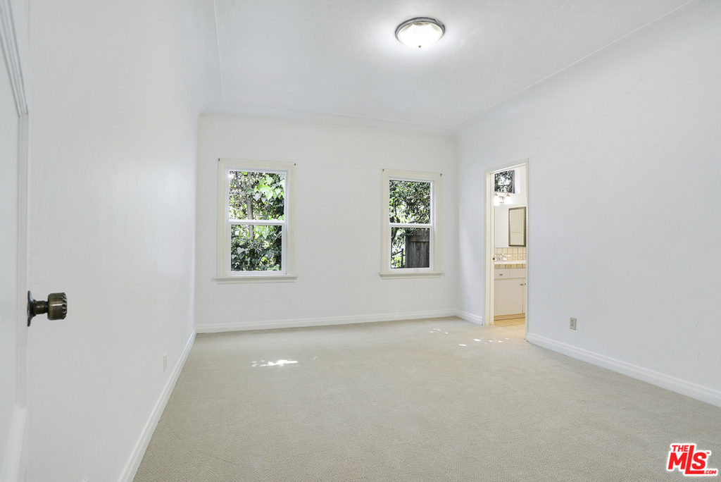 10616 Wellworth Ave - Photo 41