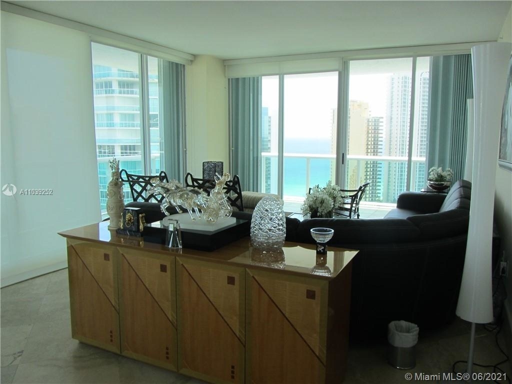 16500 Collins Ave - Photo 25