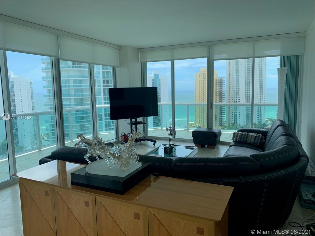 16500 Collins Ave - Photo 27