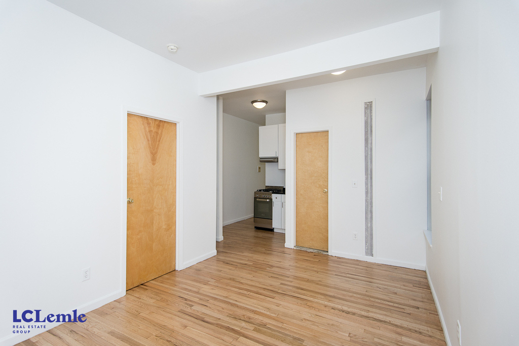 450 East 81st Street - Photo 0