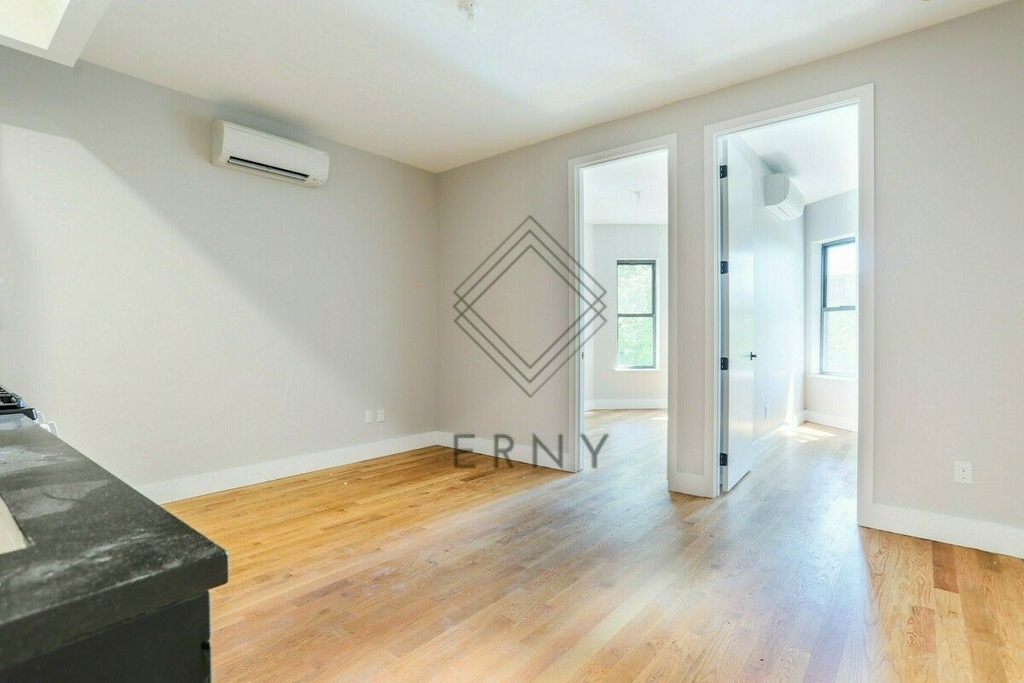 228 New York Avenue - Photo 1