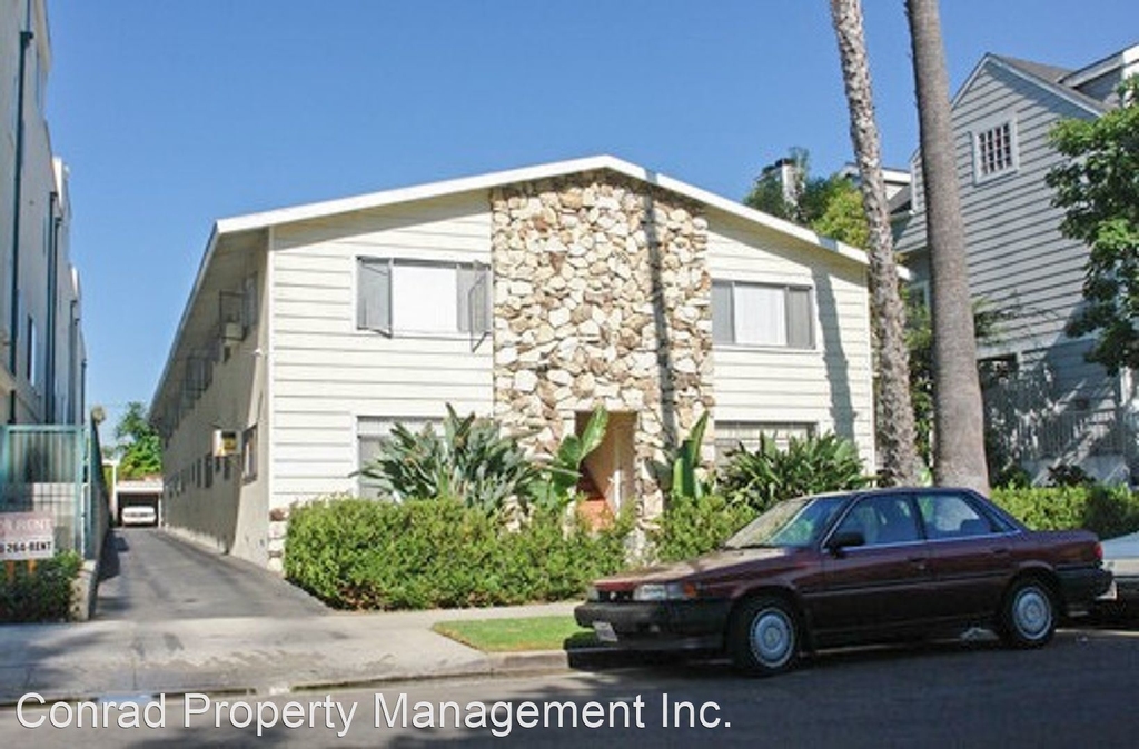 4345 Ventura Canyon Ave. - Photo 0