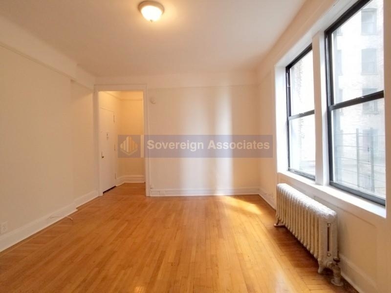 138 Haven Avenue - Photo 1