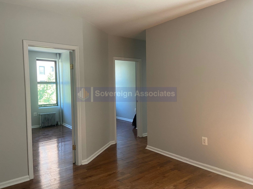 2254 5th Avenue - Photo 2