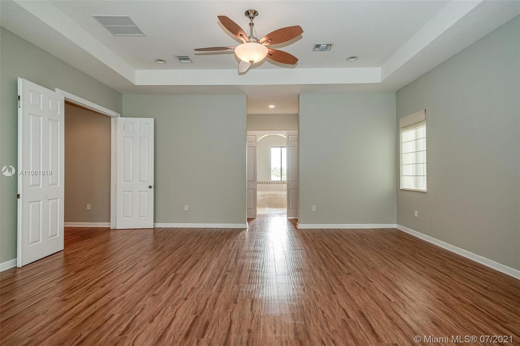 18713 Sw 76th Ct - Photo 39