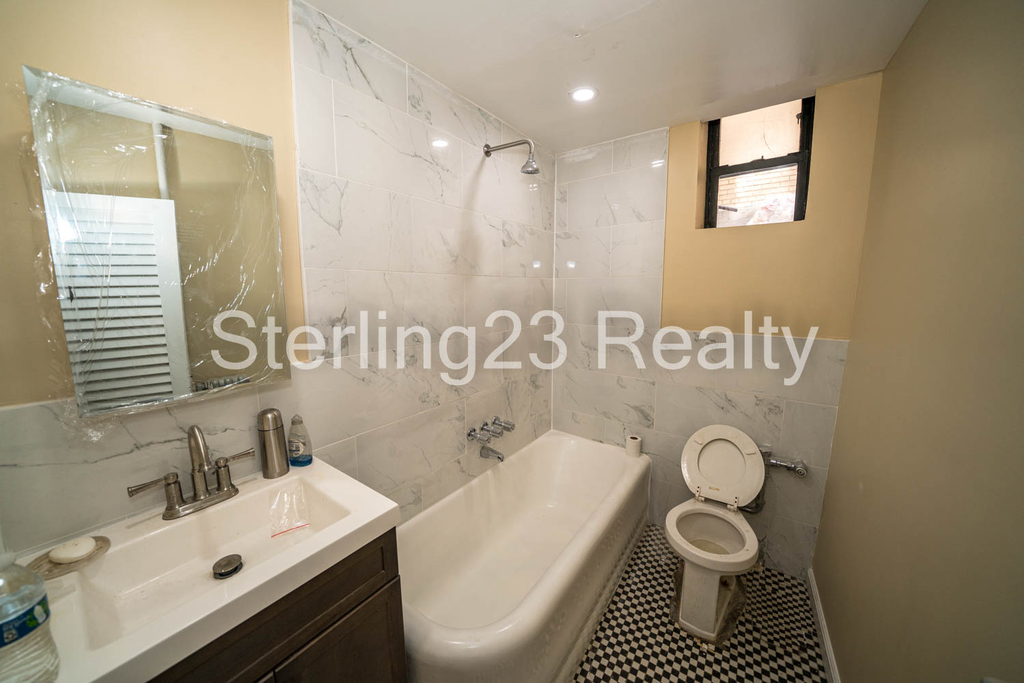 35-6 73rd Street - Photo 7