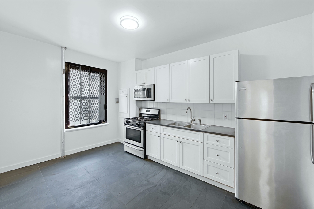 528 West 136 Street - Photo 2