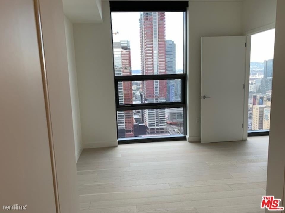 1120 S Grand Ave Apt 3702 - Photo 7