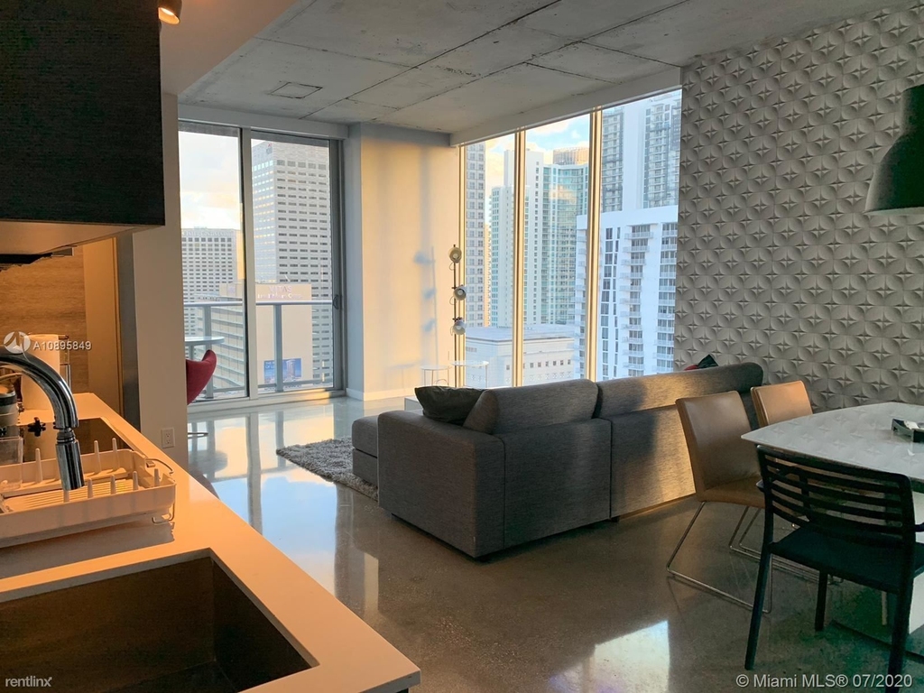 1300 Brickell Bay Dr # 33 - Photo 3