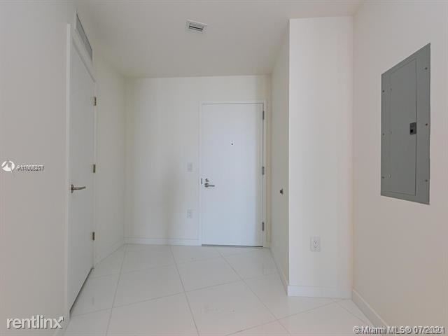 851 Ne 1st Ave Unit 2905 - Photo 7