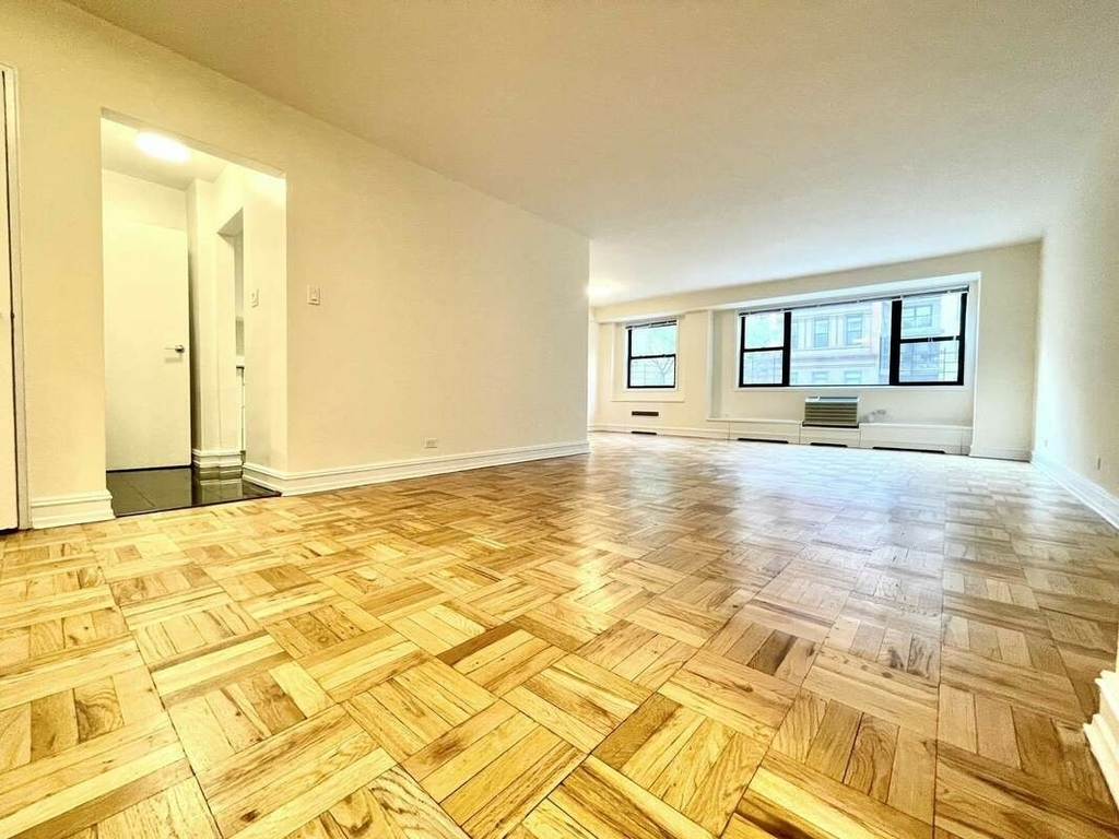 420 East 79th Street - Photo 1