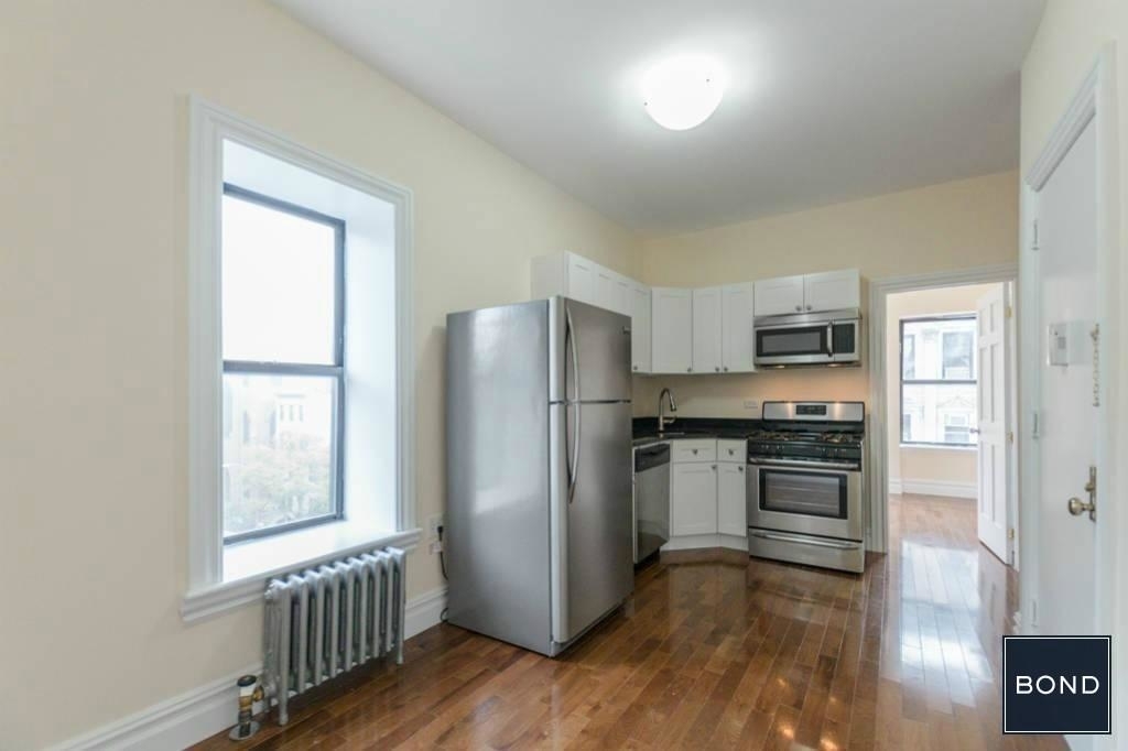 182 East 7th Street - Photo 1