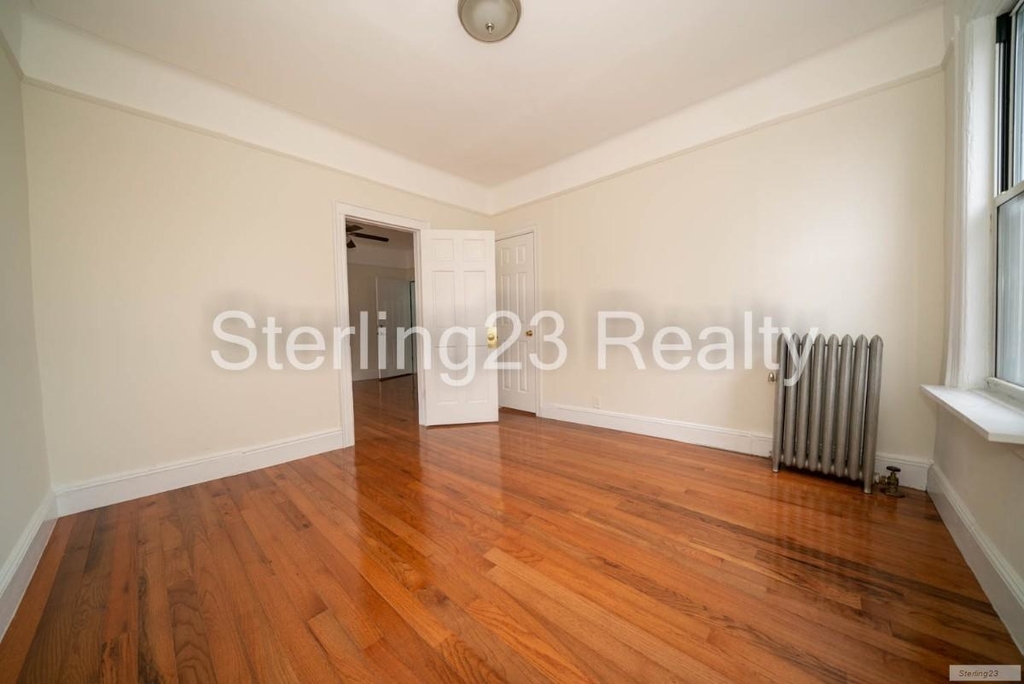 23-86 27th Street - Photo 3