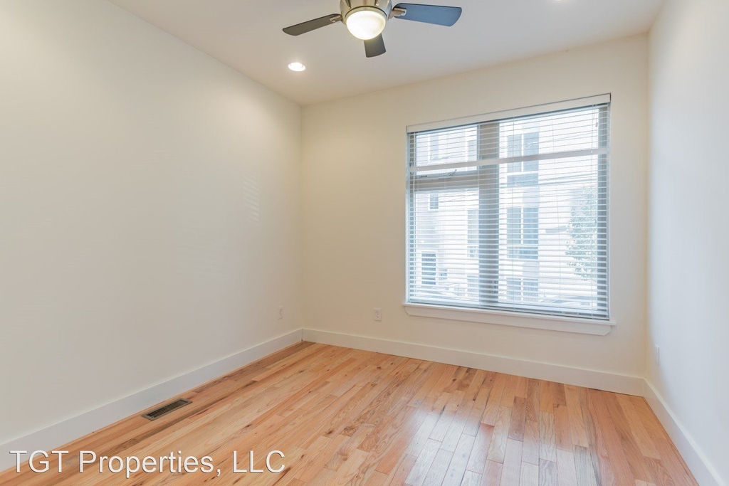 1531 Ogden Street - Photo 11