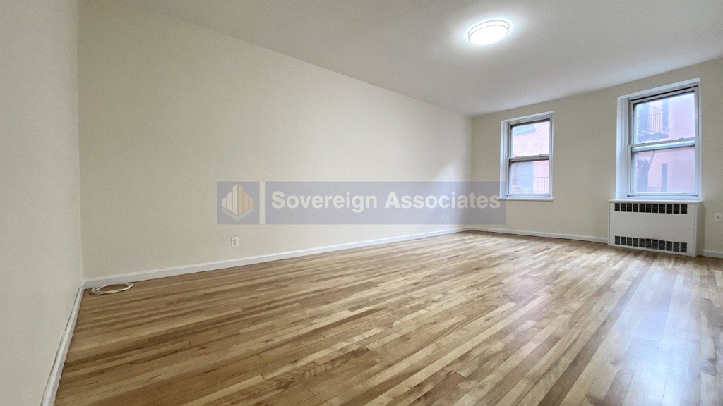 500 Kappock Street - Photo 1