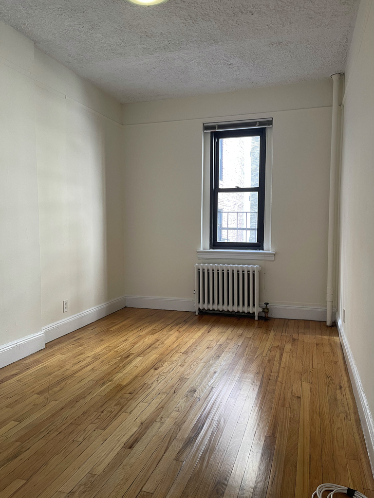 119 East 89th Street - Photo 7