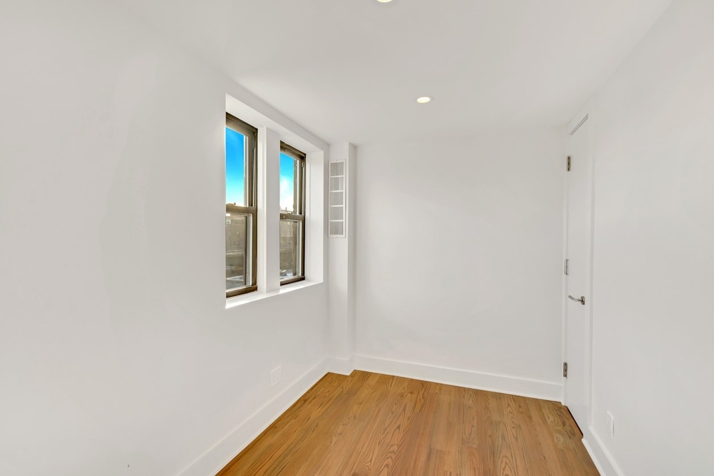 37-55 77th Street - Photo 8