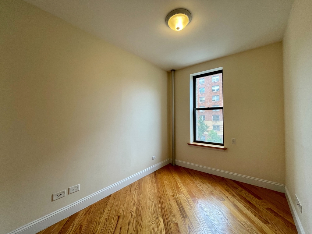 428 East 116th Street - Photo 4