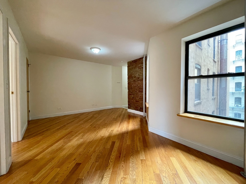 428 East 116th Street - Photo 3