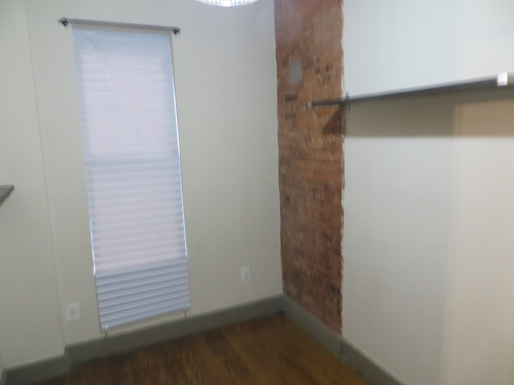 705 St Marks Avenue - Photo 3