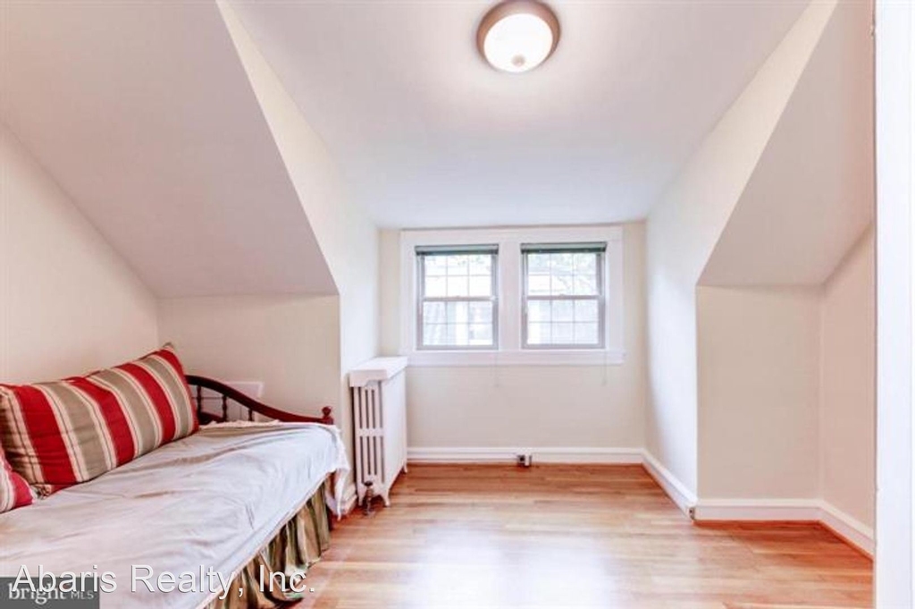 1631 Montague St Nw - Photo 27