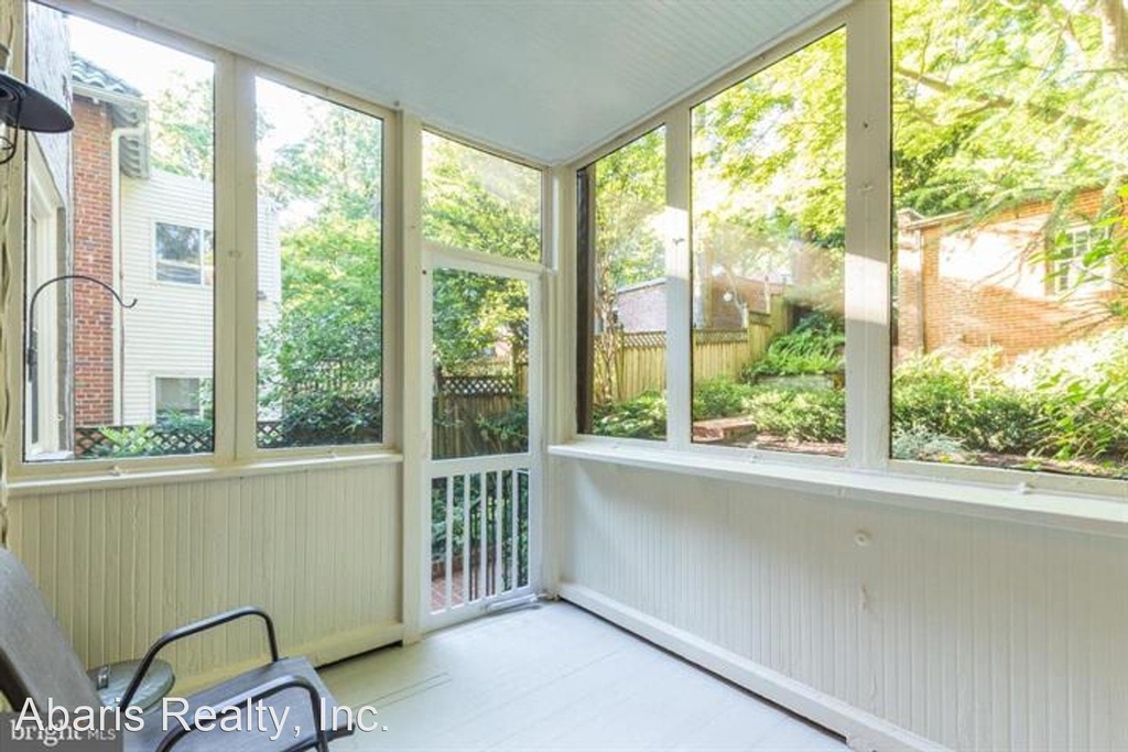 1631 Montague St Nw - Photo 14