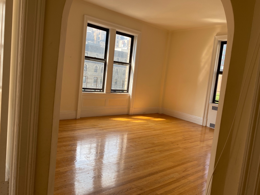 216 West 97th Street - Photo 7