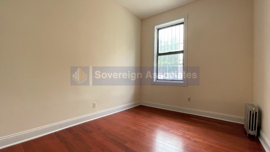 270 Fort Washington Avenue - Photo 2