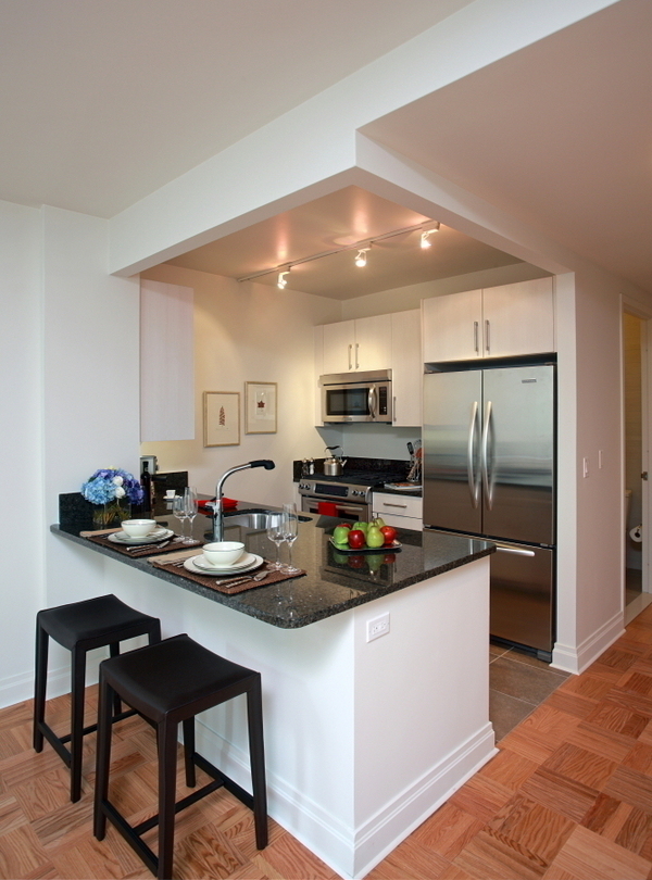 1510 Lexington Avenue - Photo 0