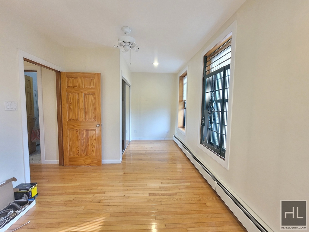 486 4th Avenue - Photo 11