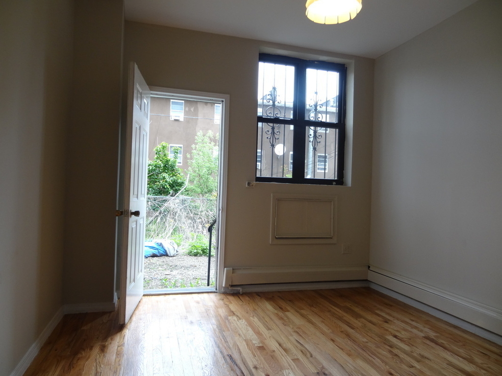 943 Herkimer Street #1 - Photo 1