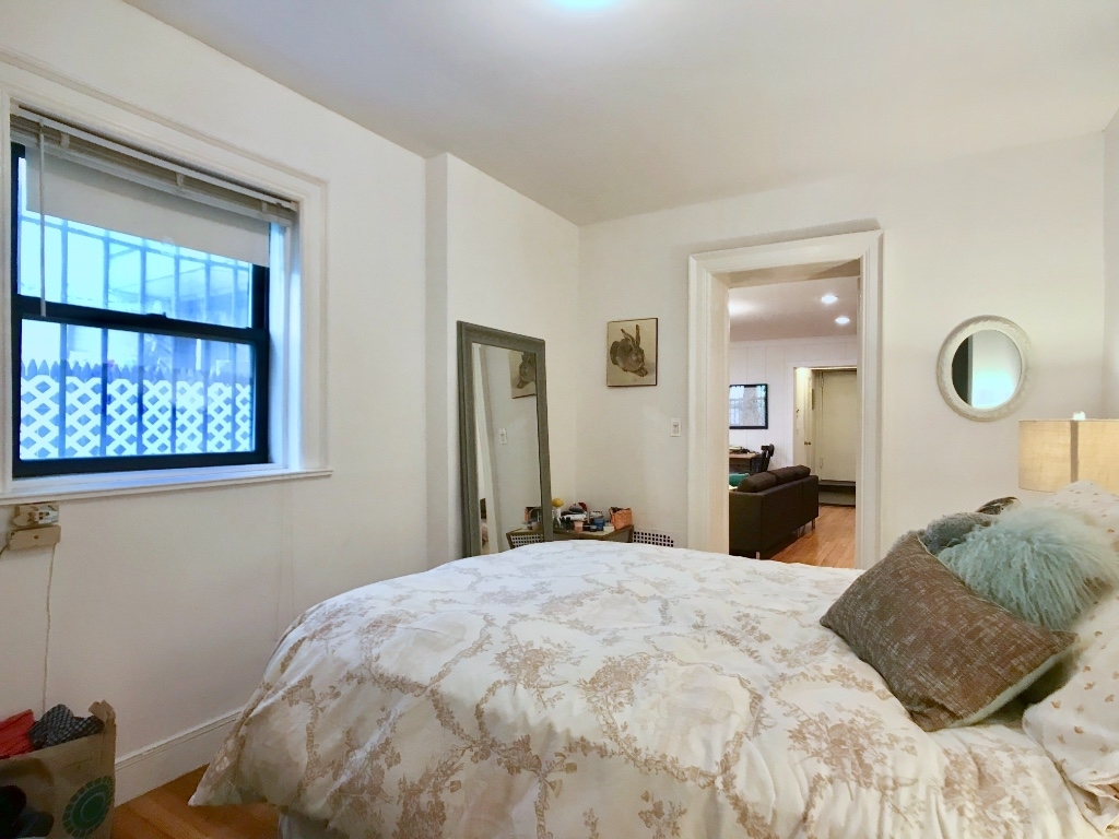 309 West 107th Street - Photo 8