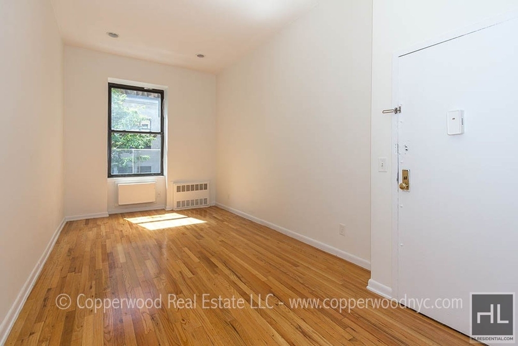 East 87 Street - Photo 5