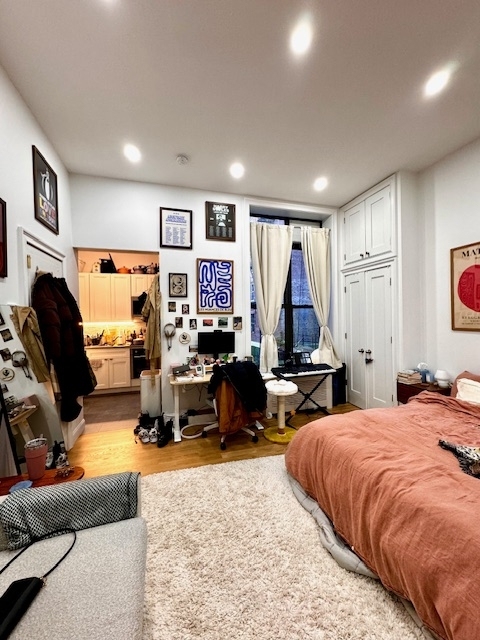221 West 79th Street - Photo 4