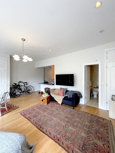 74 Riverside Drive - Photo 6