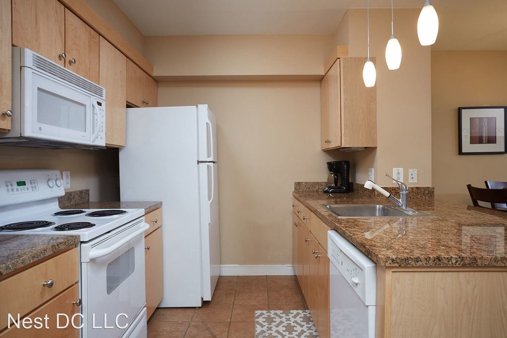 616 E Street Nw Unit 301 - Photo 10